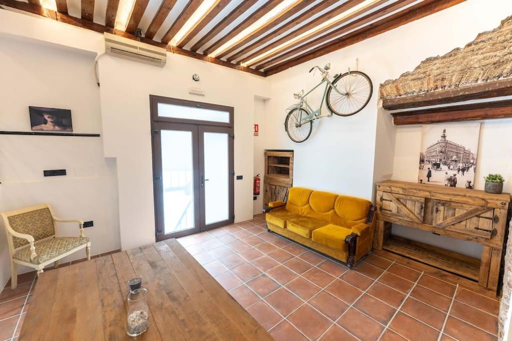 Encantador Apartamento En Calle Segovia Madrid Exterior foto